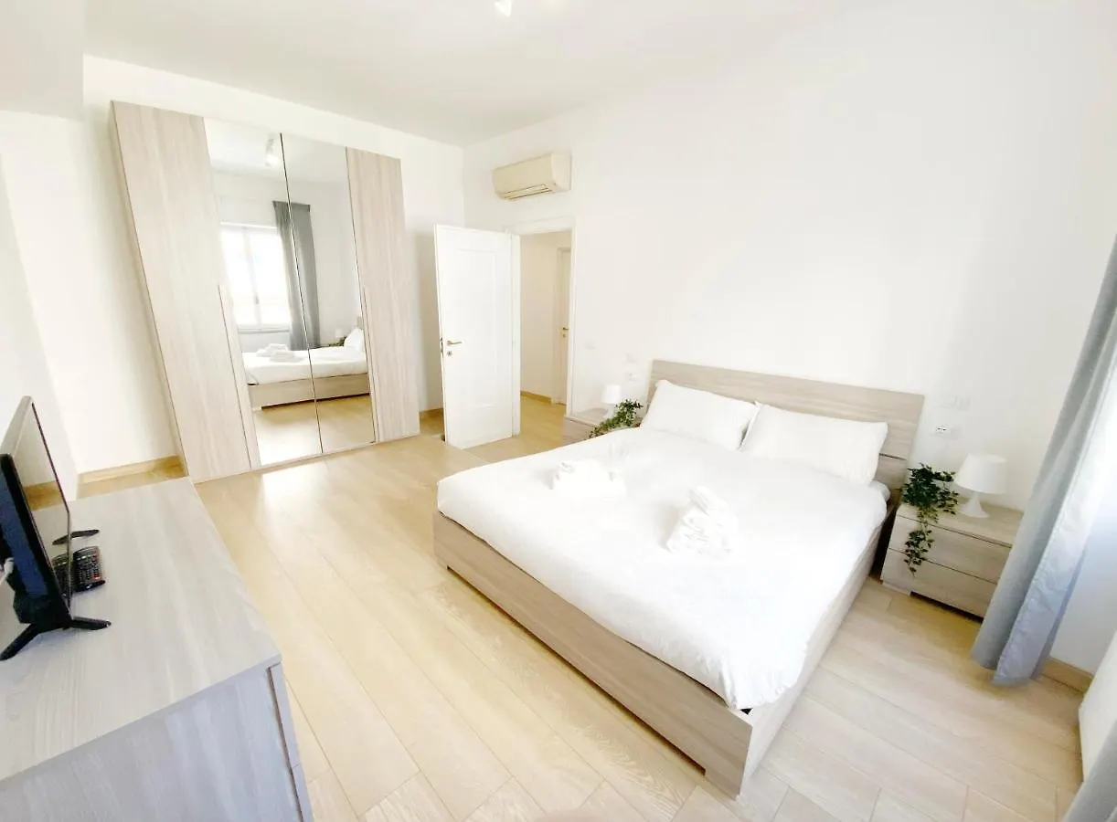 Bright Apartment Francesca Near Trastevere Rome